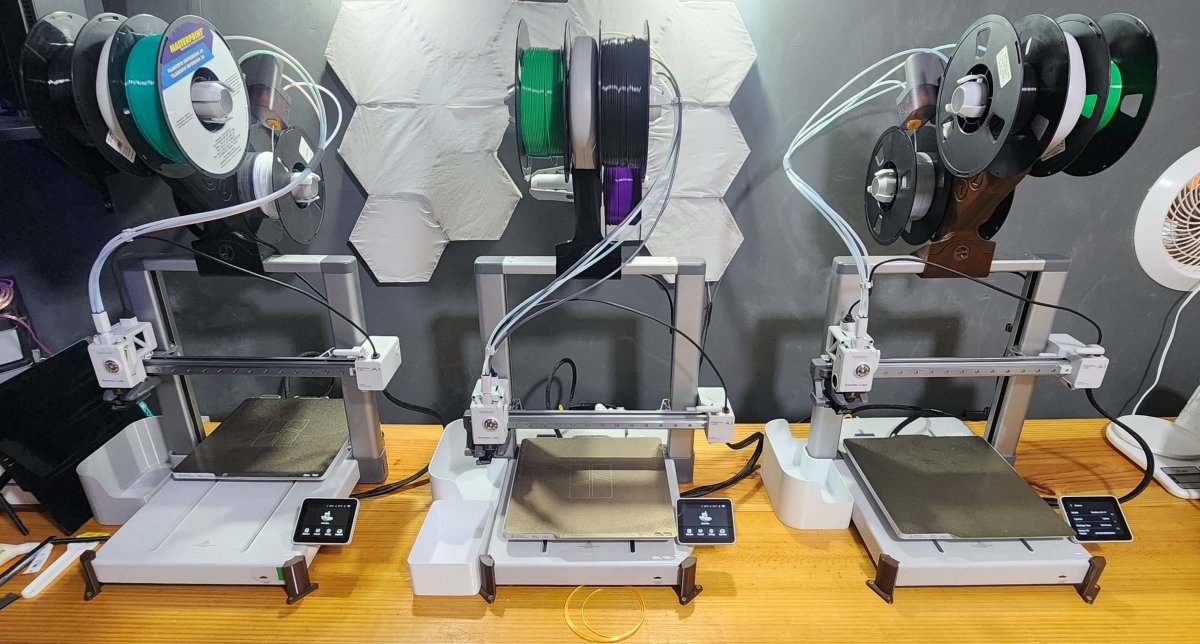 Bambu Lab A1 Combo - A1C (SEMI-NOVA)