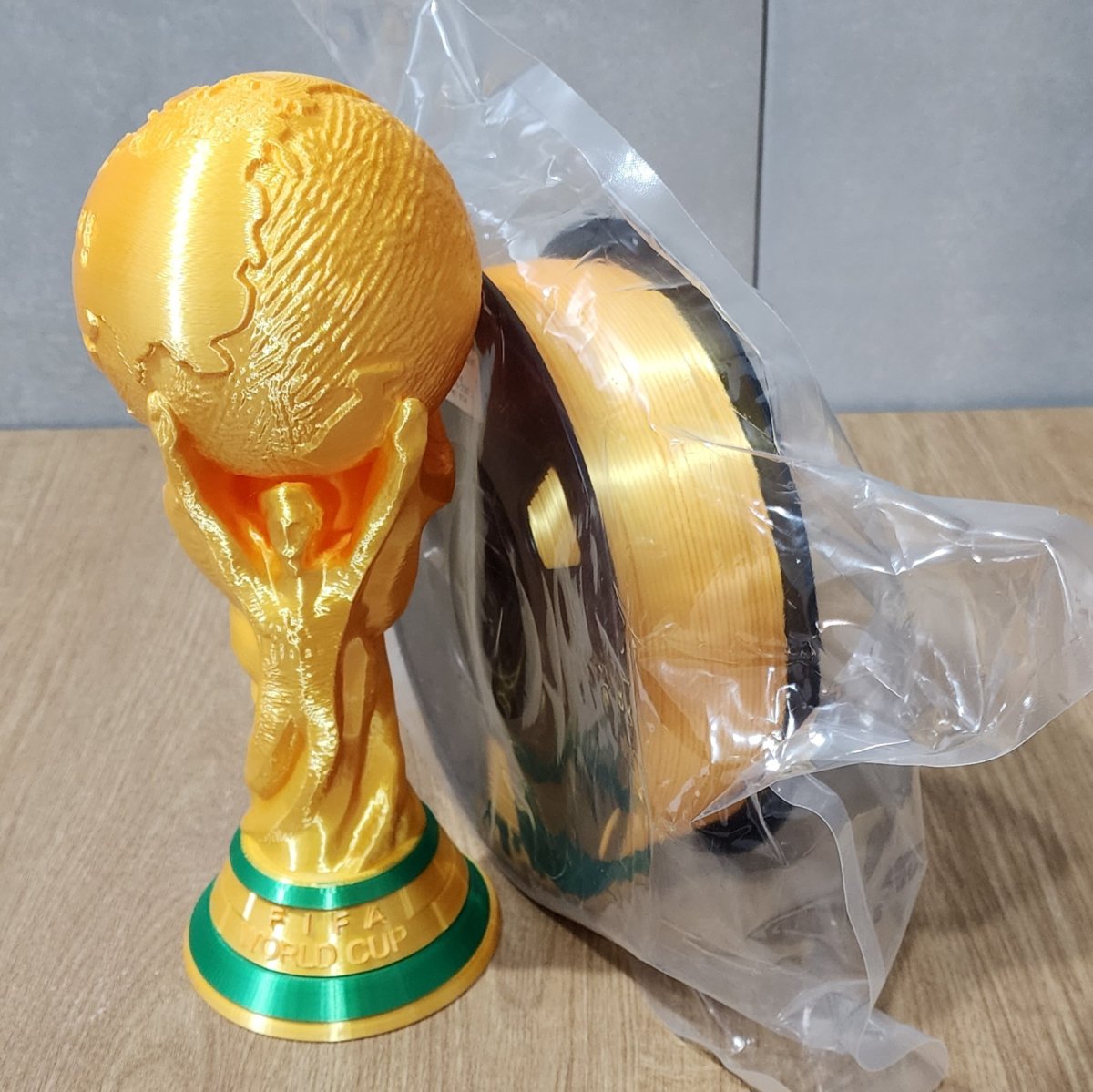 CLOSIN PLA SILK GOLD | DOURADO 1KG